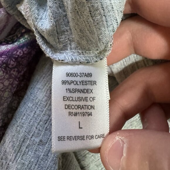 One World Live and Let Live Women Size Large Flutter Sleeve Blouse Stretch City - Picture 6 of 10